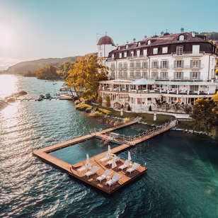 Wundervolle Herbststimmung am Wörthersee. 