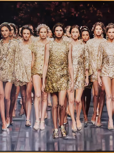 Seefels Art Prada Girls in Gold von Attila Adorjan