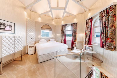 Luxus pur. Die Udo Jürges Suite im Schloss Seefels am Wörthersee